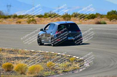 media/Oct-18-2025-Extreme Speed (Sat) [[d6d7e1fef1]]/Group 4 Orange/Session 3 (Turn 1)/